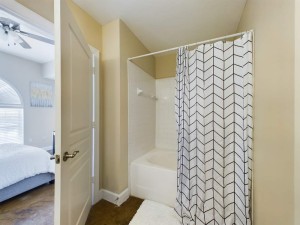Apartments in Baton Rouge - Two Bedroom Apartment - Cameron - Bathroom off Bedroom  